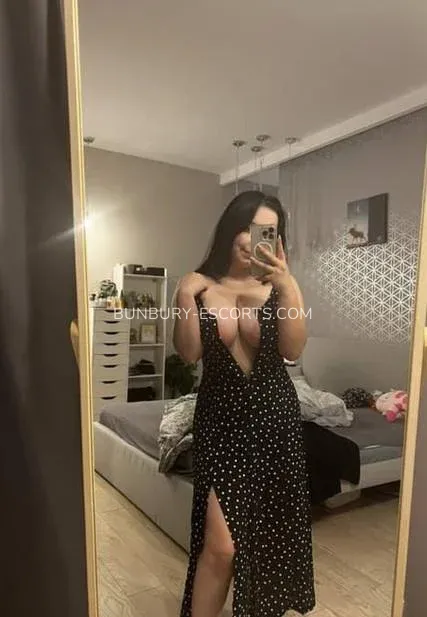 Bunbury escorts Cassandra — 1