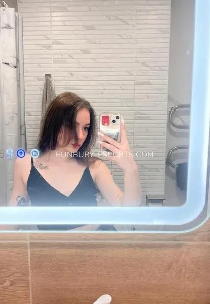 Bunbury escorts Ariel — 7