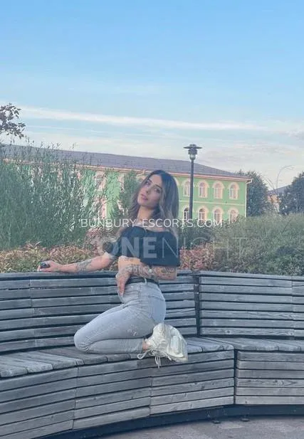 Bunbury escorts Ellen — 7