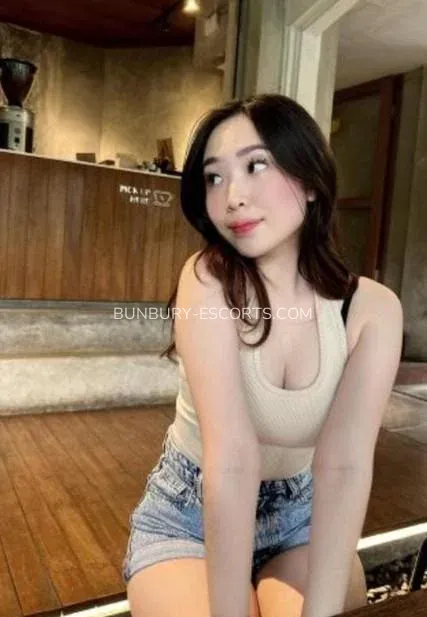 Bunbury escorts Anneli — 5