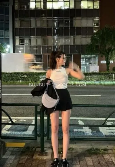 Bunbury escorts Maj — 2