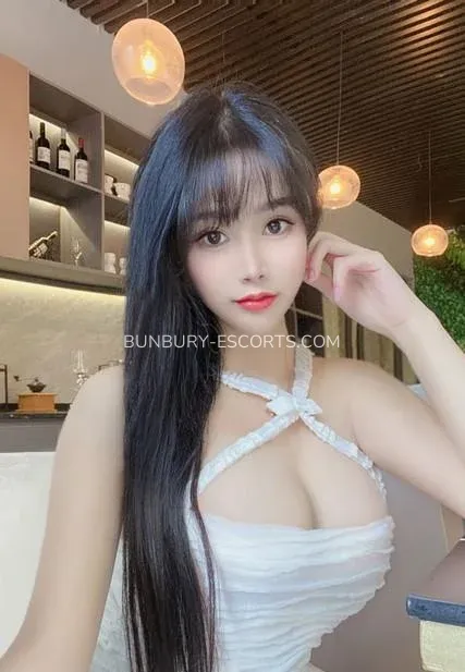 Bunbury escorts Margareta — 4