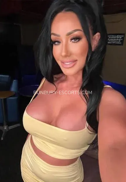 Bunbury escorts Hope — 4