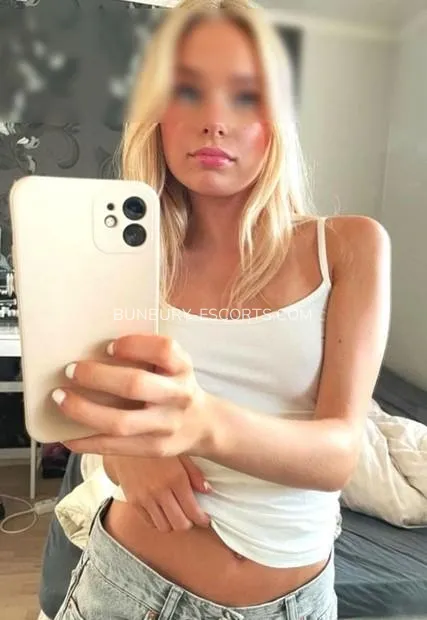 Bunbury escorts Louise — 2