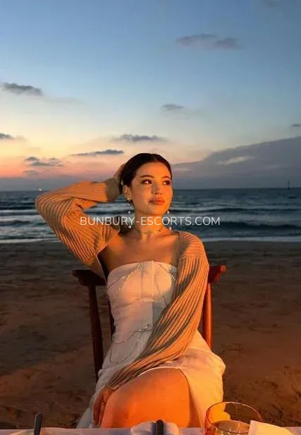 Bunbury escorts Birgitta — 8