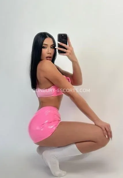 Bunbury escorts Christina — 1
