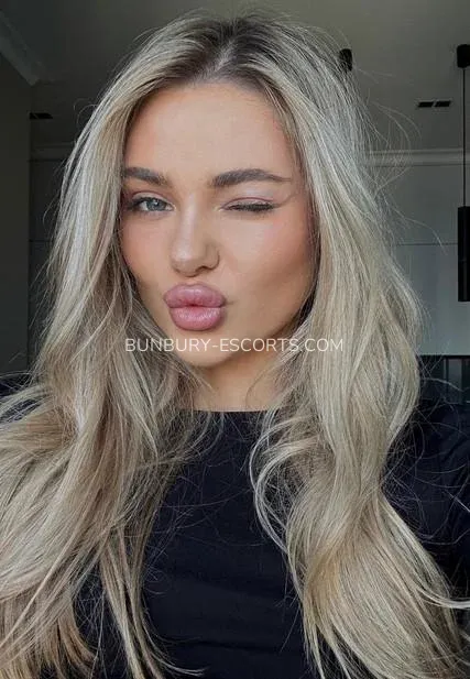 Bunbury escorts Kylie — 1