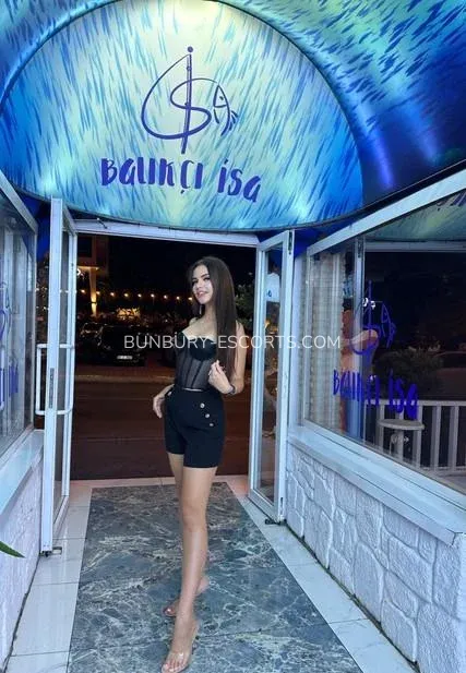 Bunbury escorts Astrid — 1
