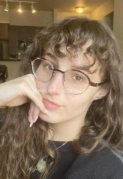 Bunbury escorts Adriana — 2