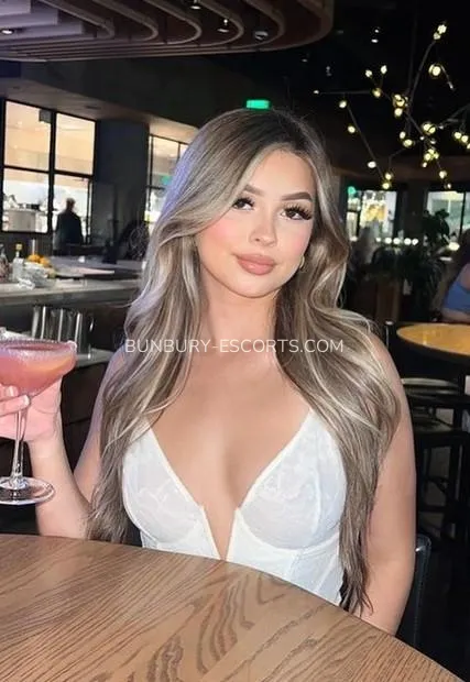 Bunbury escorts Siv — 2