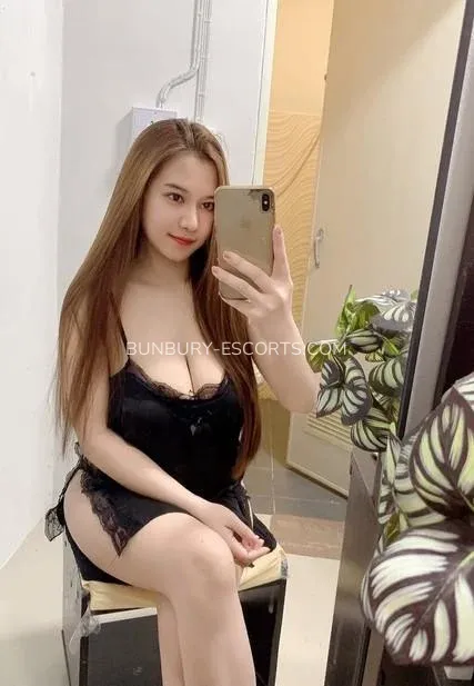 Bunbury escorts Rylee — 3