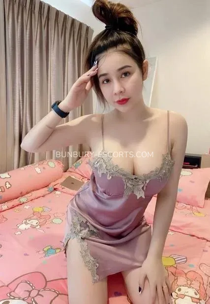 Bunbury escorts Cassidy — 5