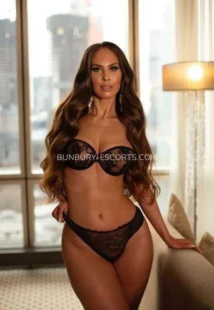 Bunbury escorts Amber — 9