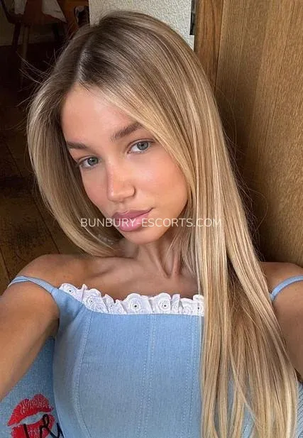 Bunbury escorts Anabel — 5
