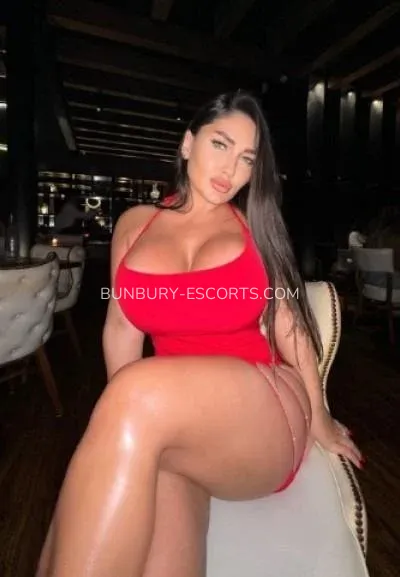 Bunbury escorts Viktoria — 5