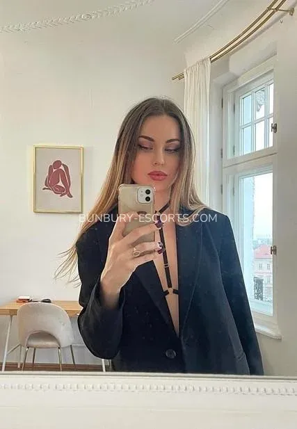 Bunbury escorts Angelina — 3