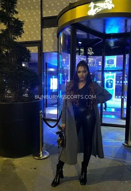 Bunbury escorts Adriana — 2