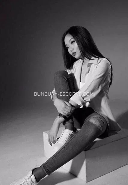 Bunbury escorts Arianna — 4