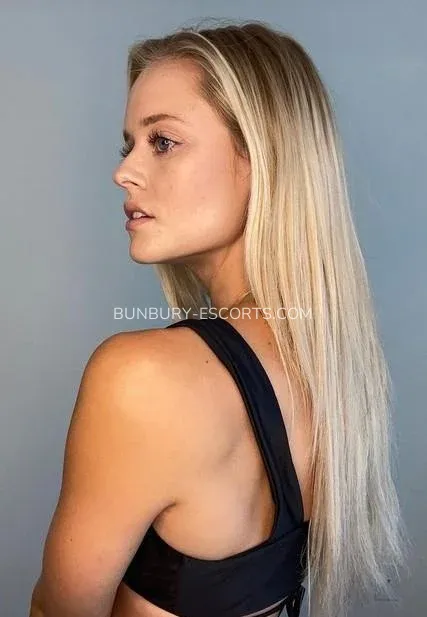 Bunbury escorts Kate — 7