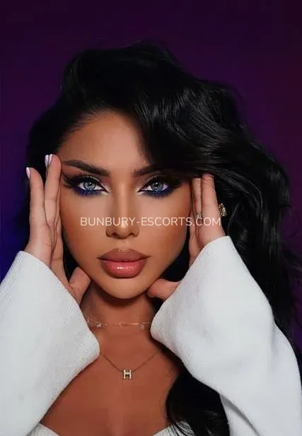 Bunbury escorts Carina — 1
