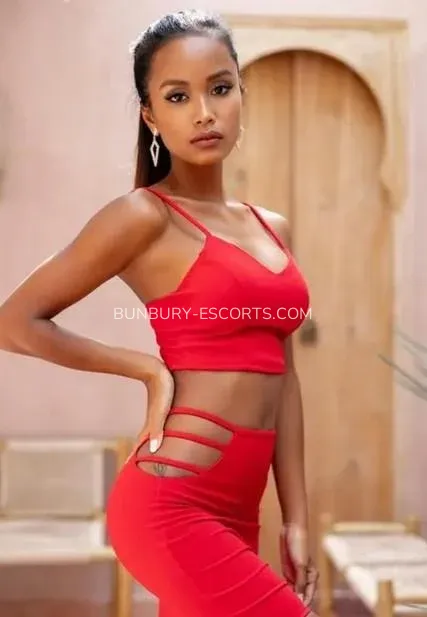 Bunbury escorts Sonja — 4