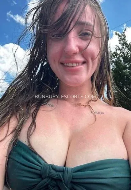 Bunbury escorts Josephine — 1