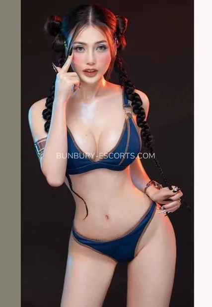Bunbury escorts Elisabeth — 2