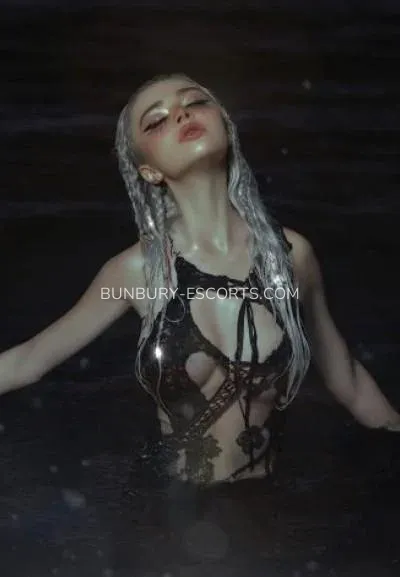 Bunbury escorts Ella — 1