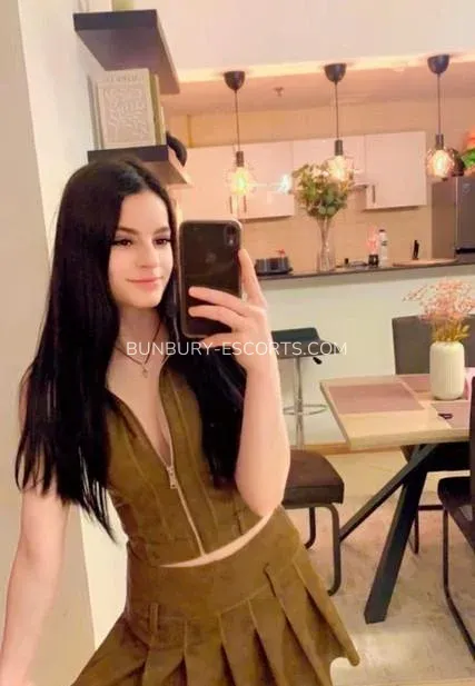 Bunbury escorts Ashley — 5