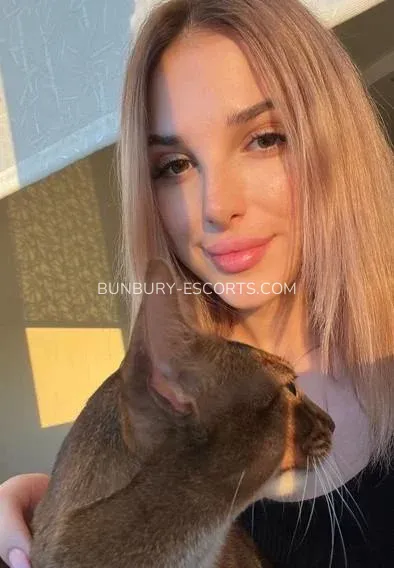 Bunbury escorts Alexia — 5