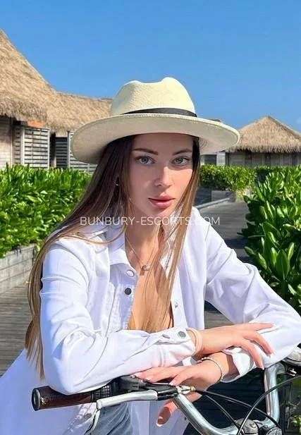 Bunbury escorts Brenda — 4