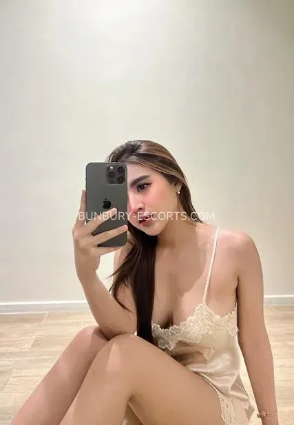 Bunbury escorts Kimberly — 6