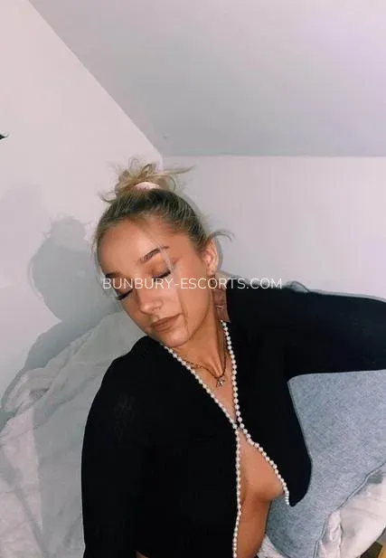 Bunbury escorts Gala — 1