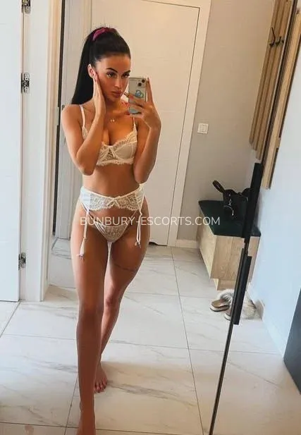 Bunbury escorts Sadie — 4