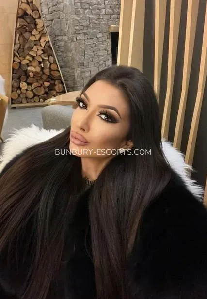 Bunbury escorts Laila — 4