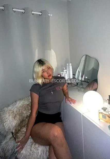 Bunbury escorts Alicia — 5