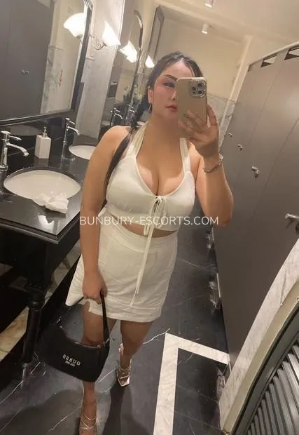 Bunbury escorts Sonja — 2