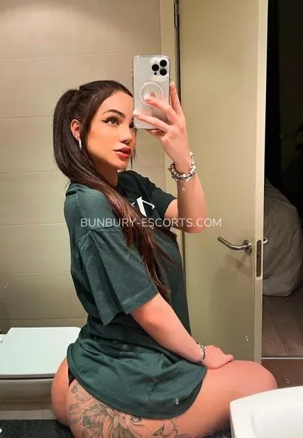 Bunbury escorts Susanne — 4