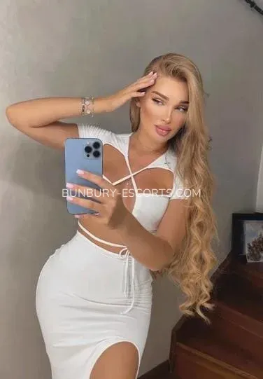 Bunbury escorts Summer — 1