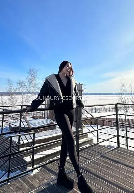Bunbury escorts Ella — 7
