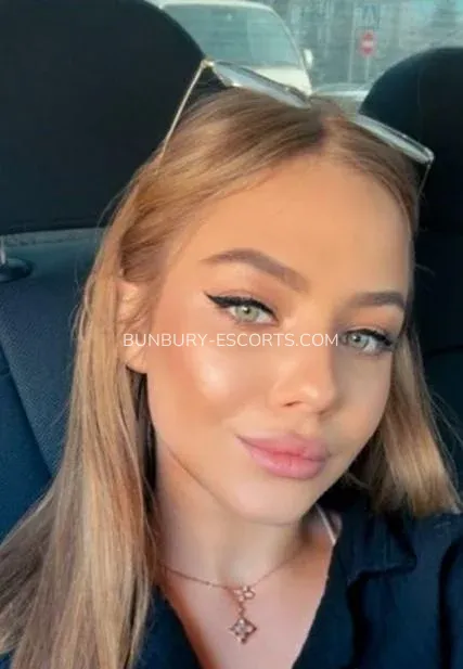 Bunbury escorts Naomi — 5