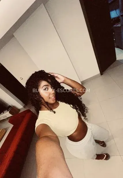 Bunbury escorts Crystal — 8