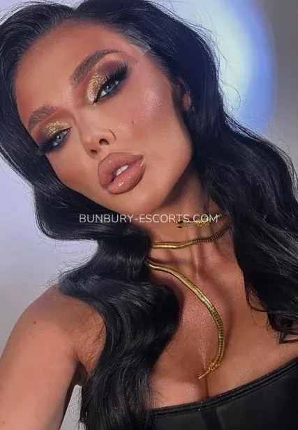 Bunbury escorts Karina — 10