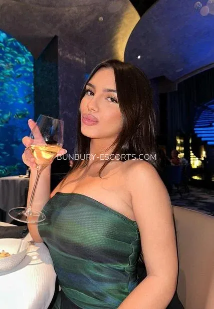 Bunbury escorts Justina — 4