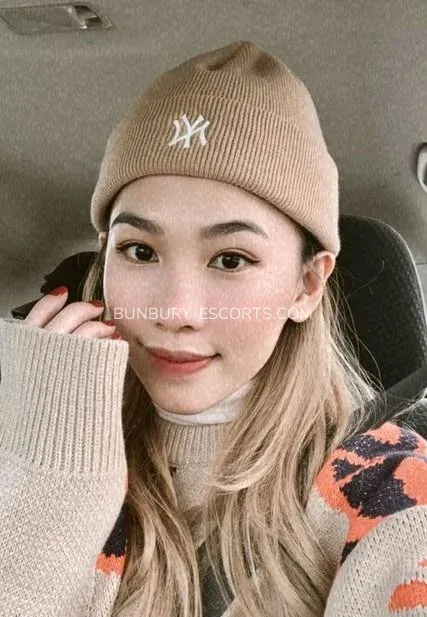 Bunbury escorts Briana — 3