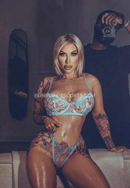 Bunbury escorts Leslie — 1