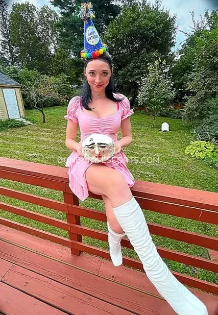 Bunbury escorts Julia — 5