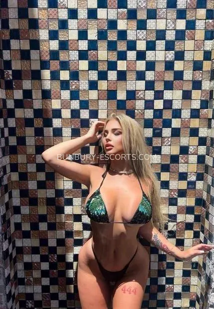 Bunbury escorts Iliane — 6