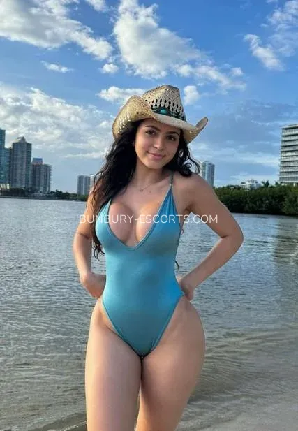 Bunbury escorts Liliana — 1