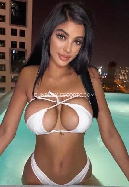 Bunbury escorts Liliana — 1